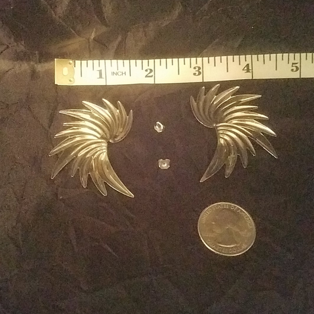 Statement earrings - Picture 3 of 3